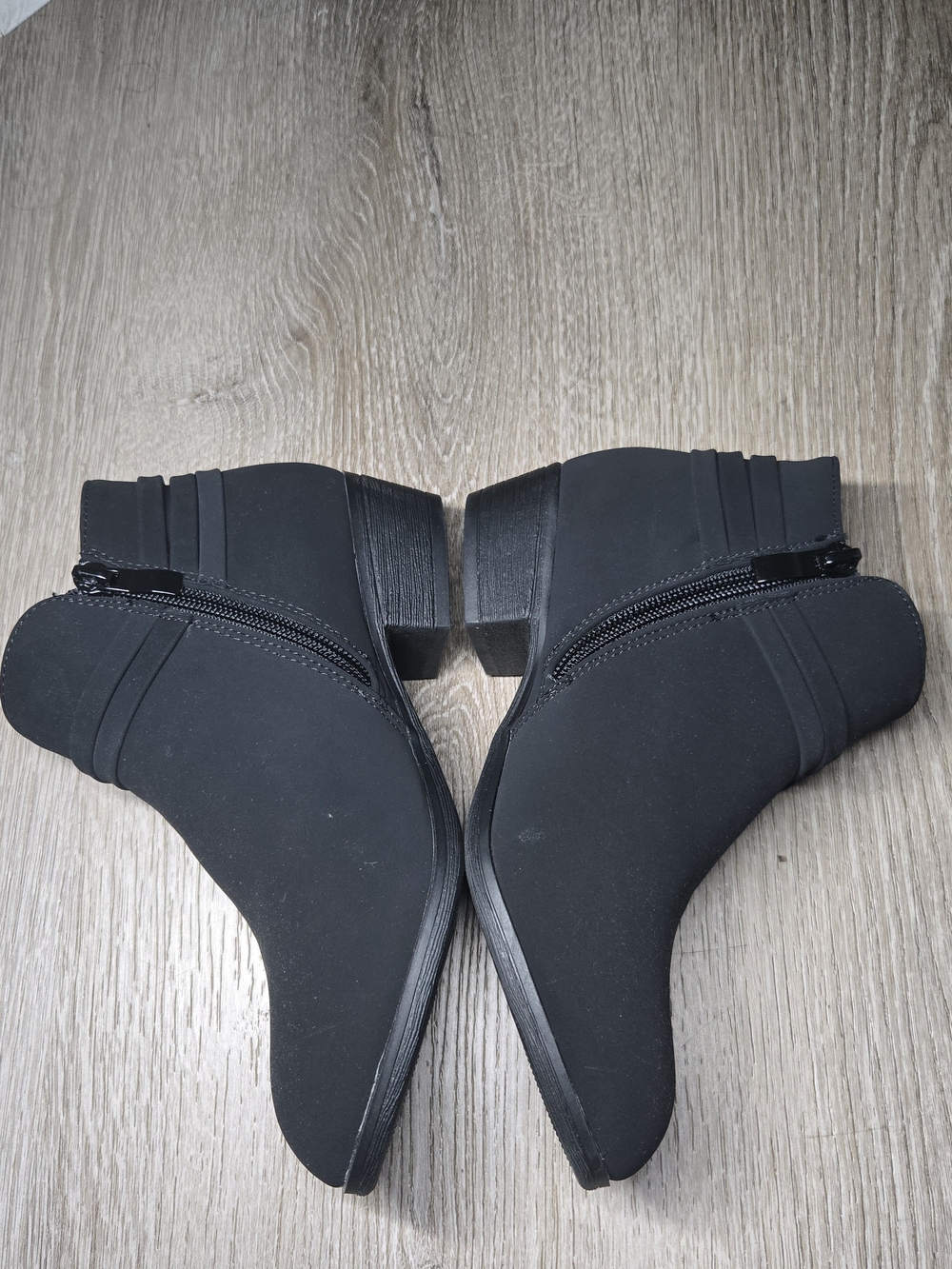 Link Kids Black Ankle Zip Boots